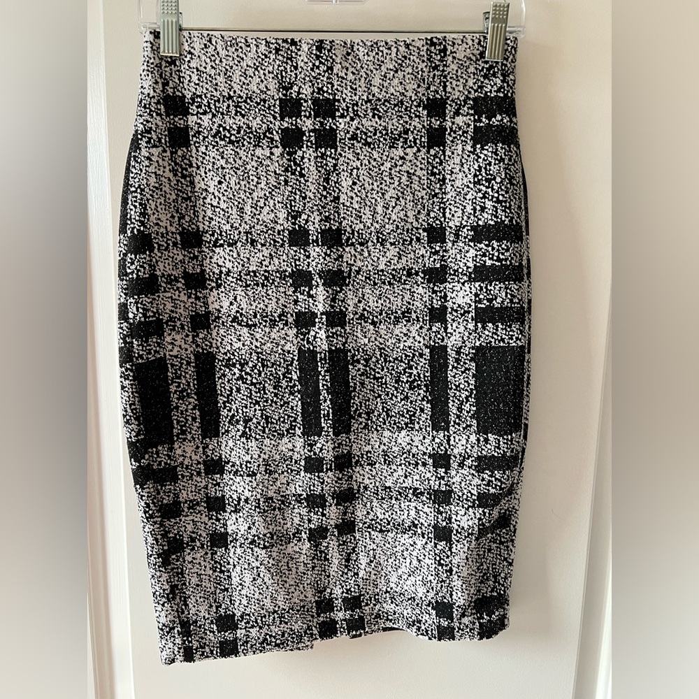 Express Monochrome Plaid Pencil Skirt